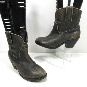 Corral Brown Distressed Rustic Short Ankle Boots